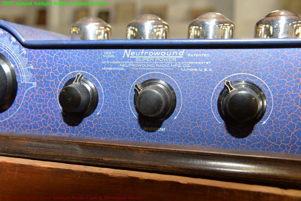 2015 IARCHS Antique Radio Auction Picture