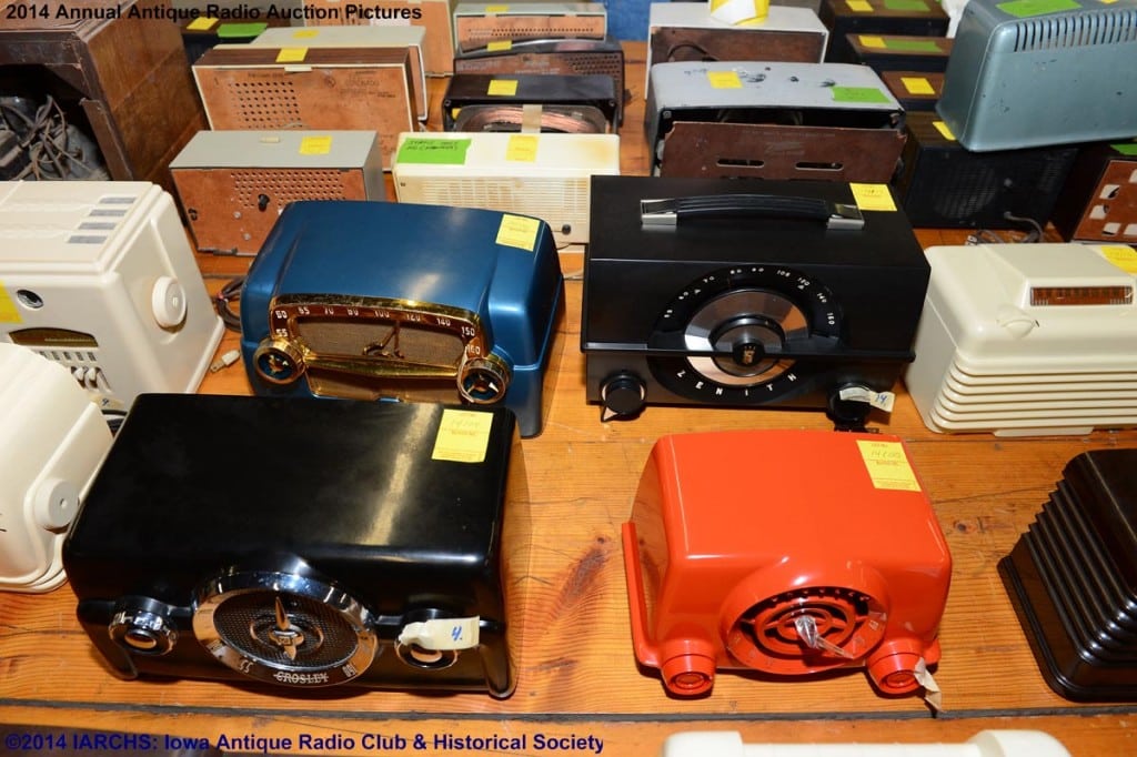 2014 IARCHS Antique Radio Auction Picture