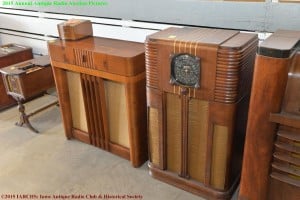 2015 IARCHS Antique Radio Auction Picture