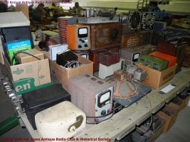 2013 IARCHS Antique Radio Auction Picture