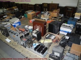 2013 IARCHS Antique Radio Auction Picture