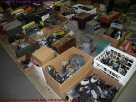 2013 IARCHS Antique Radio Auction Picture