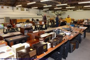 2014 IARCHS Antique Radio Auction Picture