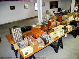 2013 IARCHS Antique Radio Auction Picture