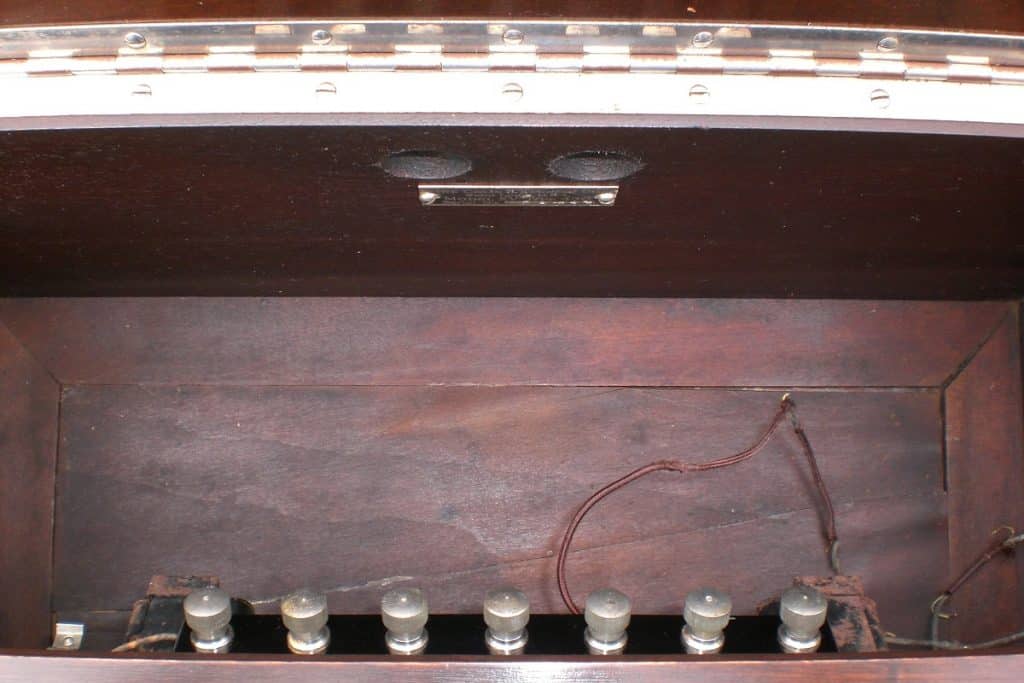 Colin B. Kennedy model XV type 430 inside view