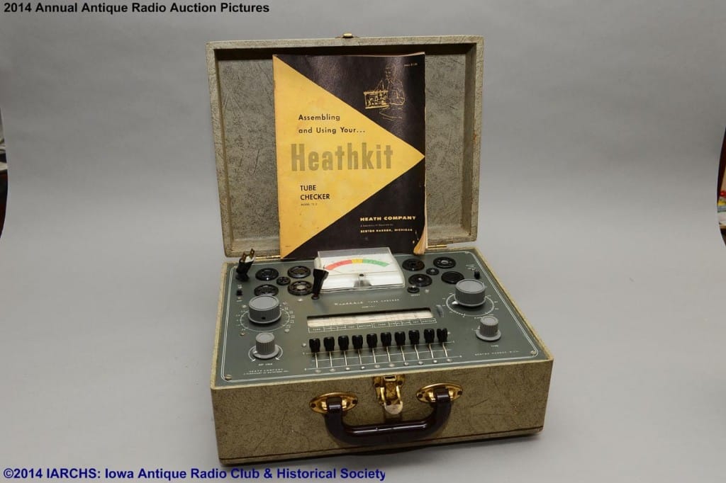 2014 IARCHS Antique Radio Auction Picture