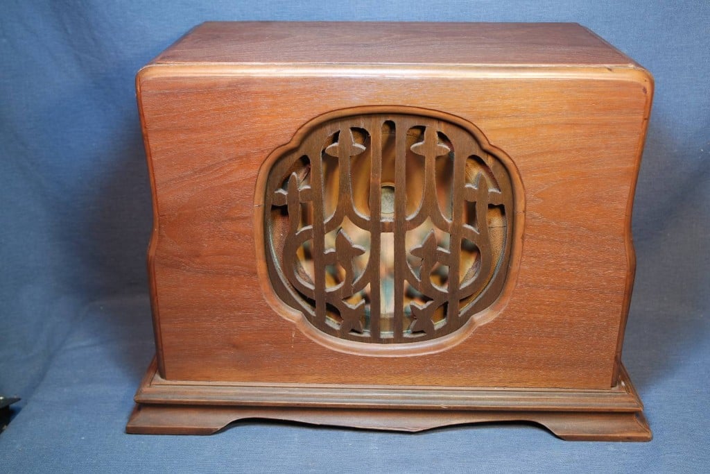 Magnavox-Dynamic-80-Restored-External-Speaker