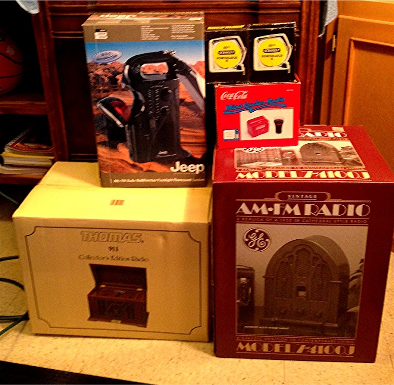 MiscNoveltyRadios2 IARCHS Radio Collector Club