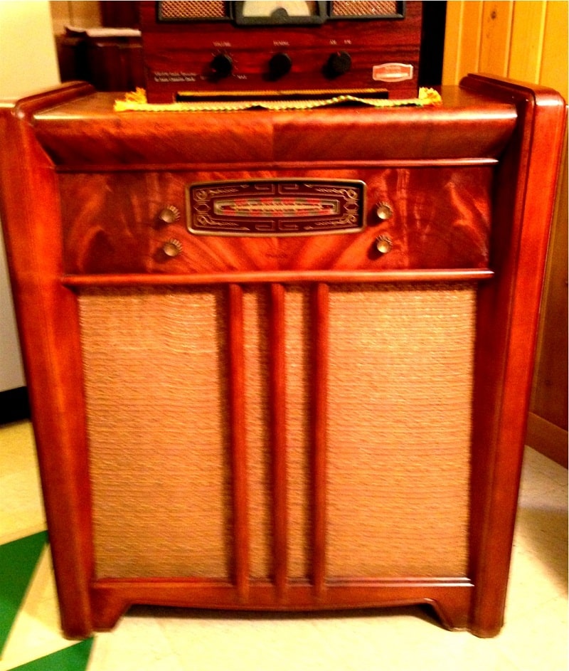Philco-49-1100