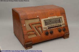 2014 IARCHS Antique Radio Auction Picture