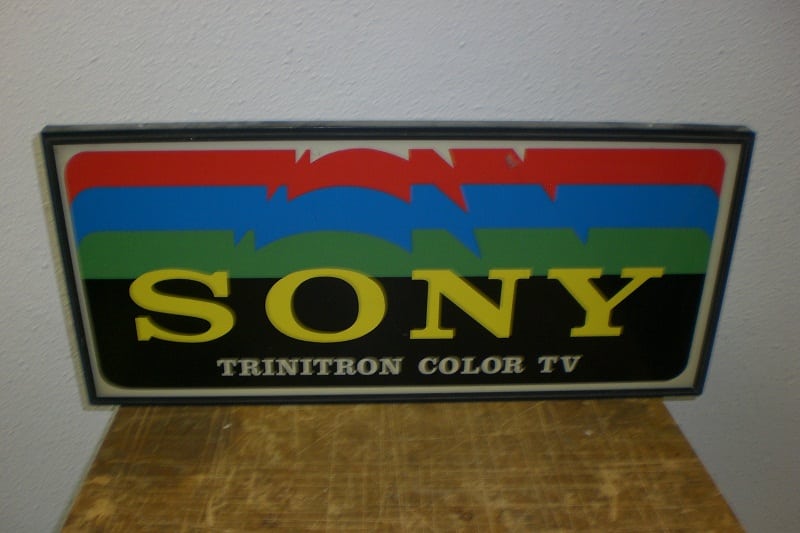 Sony-fluorescent-sign