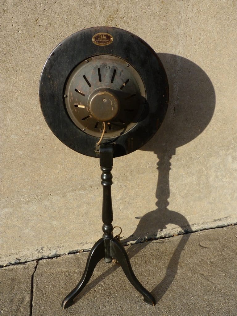 Rola Pedestal Re-Creator back view - IARCHS Radio Collector Club