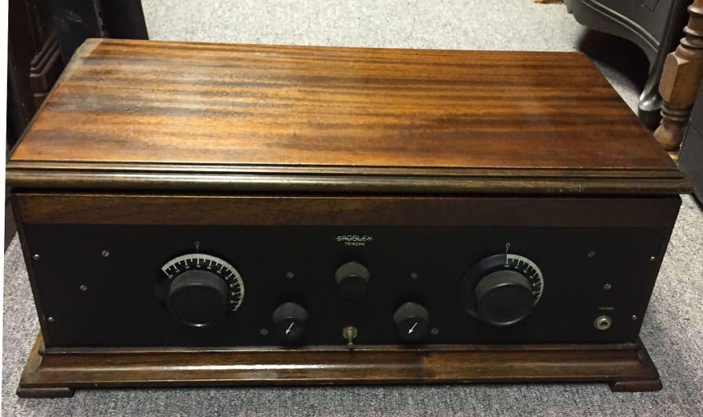 Crosley Trirdyne Battery Radio
