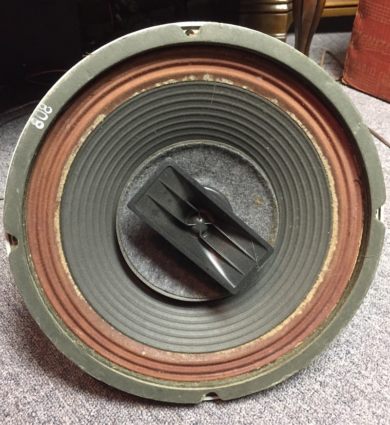 Pair of Unkown Hi-Fi Speakers