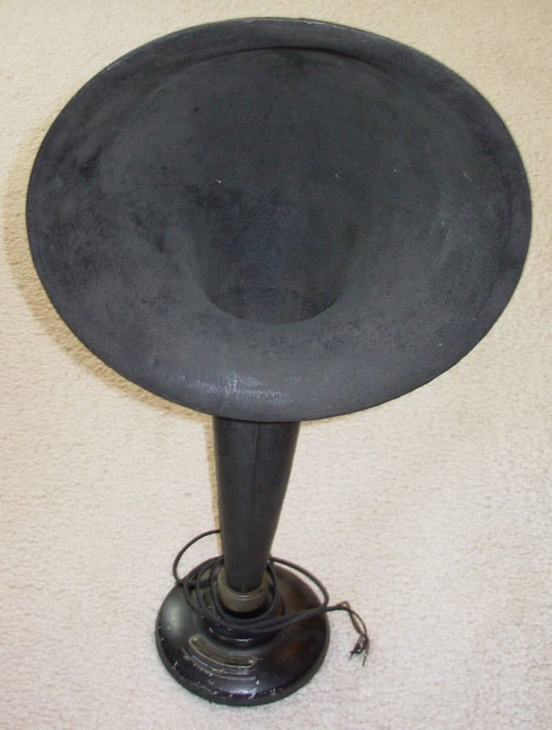 RCA Model UZ 1325 Horn Speaker