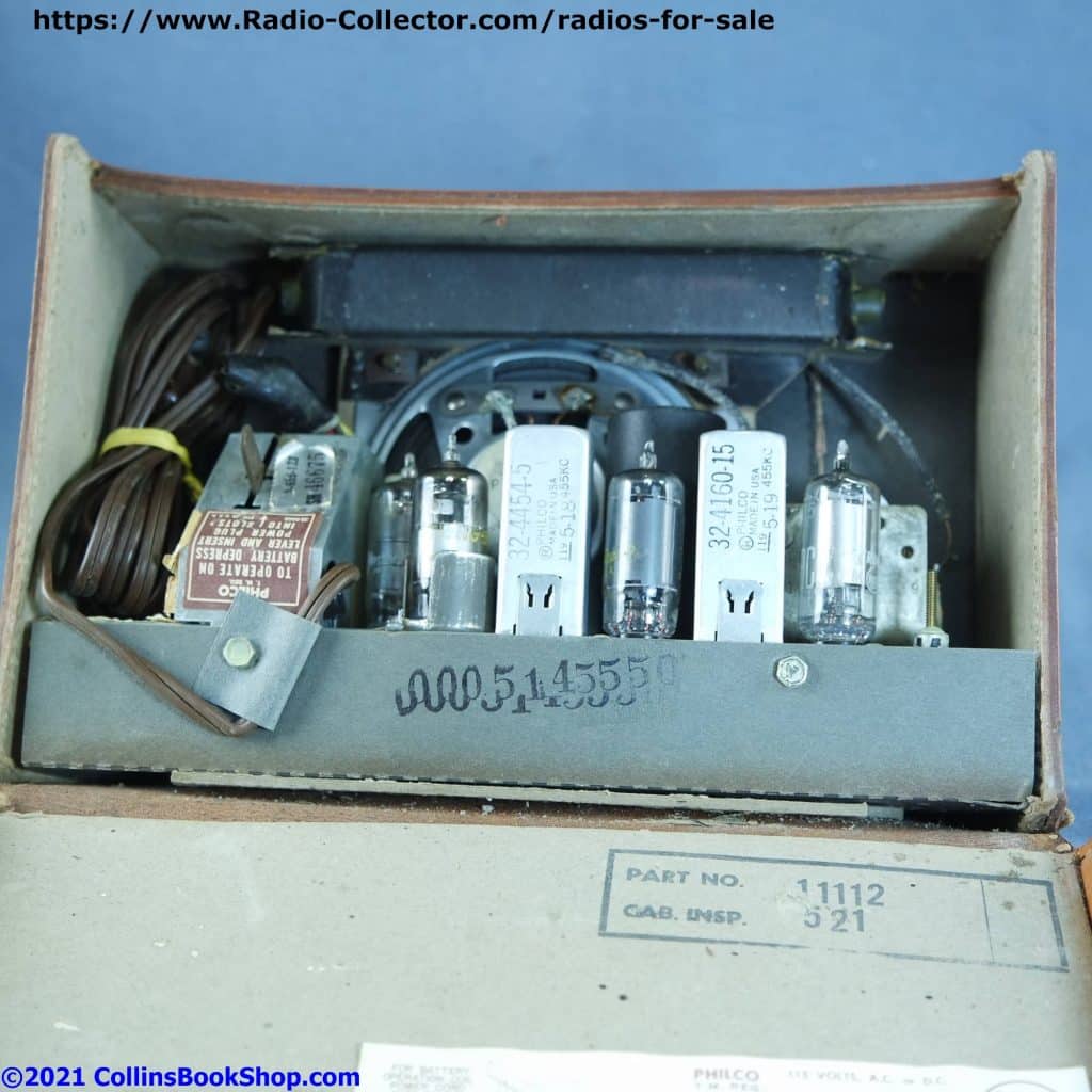 philco-sportster-E-675-AC-DC-portable-Tube-Radio-chassis
