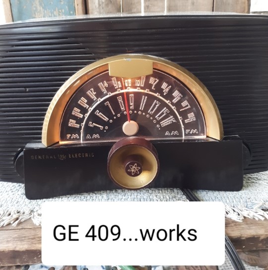 GE 4099 table radio