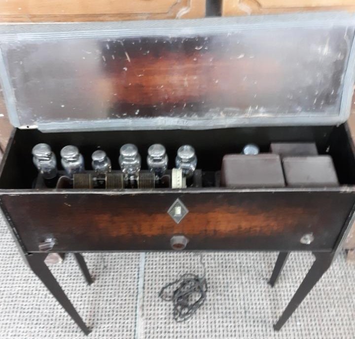 Radiola 33