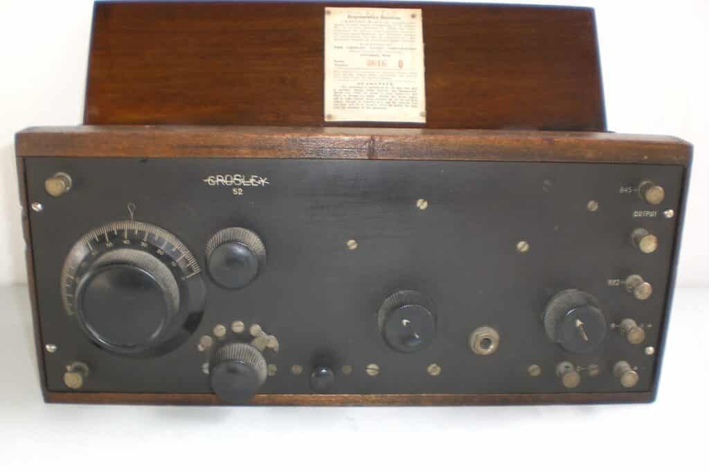 Crosley 52