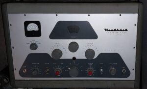 Heathkit-DX-100-Transmitter-100-watts-AM & CW
