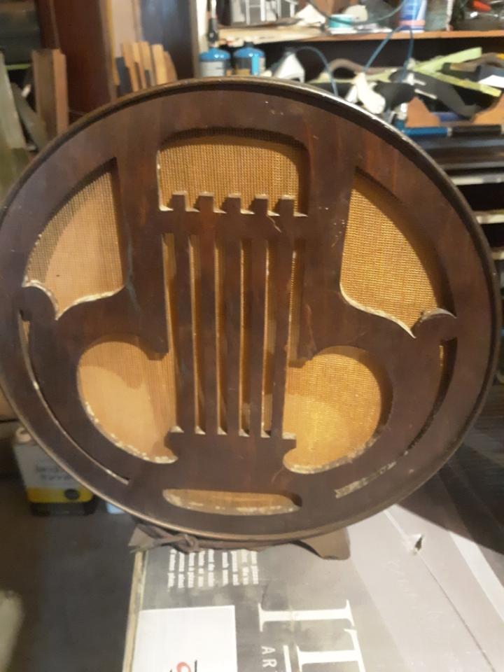 Wood speaker