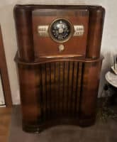 pic3: Zenith 8S463 Console