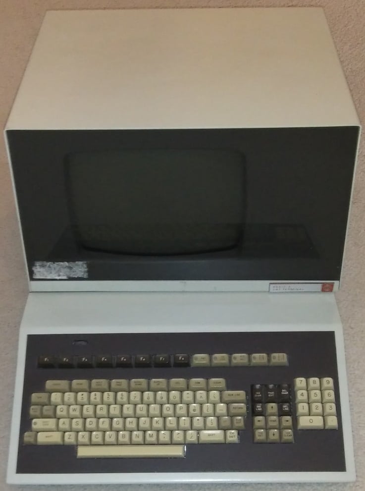 Beehive-Smart-Terminal-wMicroprocessor-circa 1973-Collins-Radio-Surplus