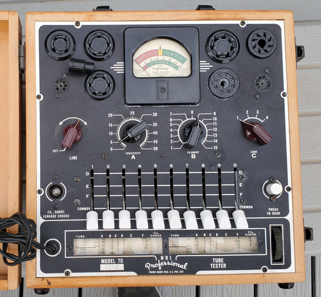 NRI MODEL 70 Tube Tester Works