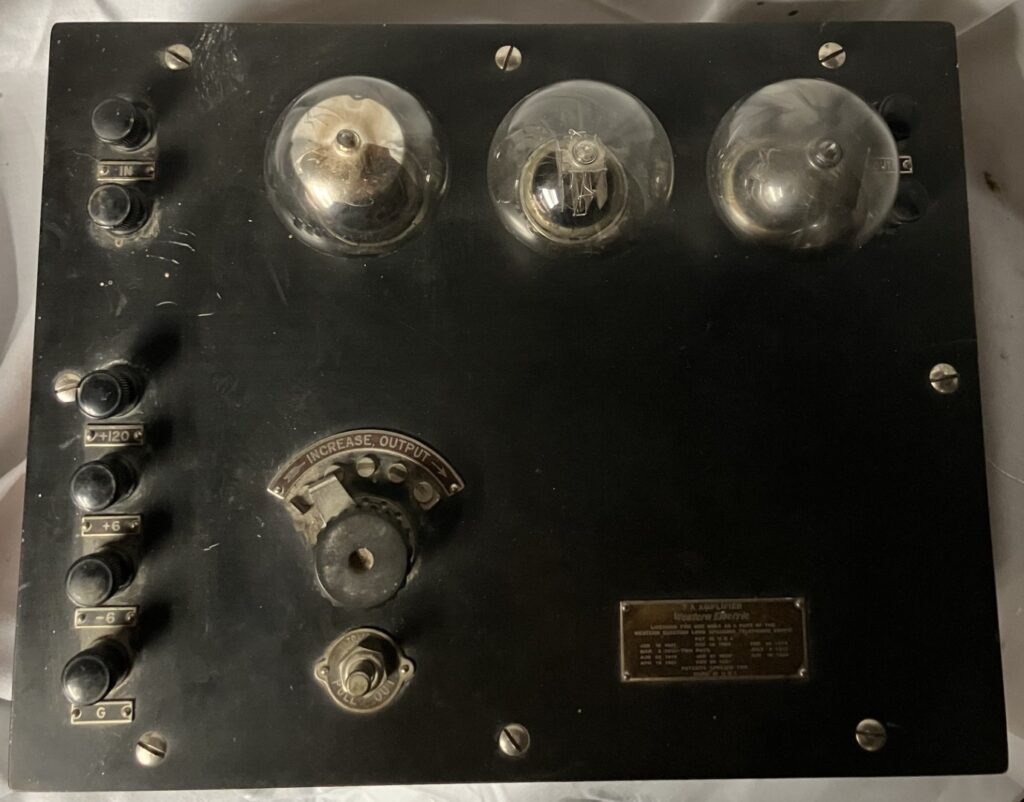 Western_Electric_Amp_7A_Top