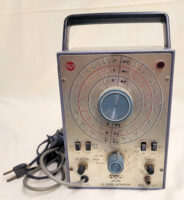 RCA Signal Generator - Works