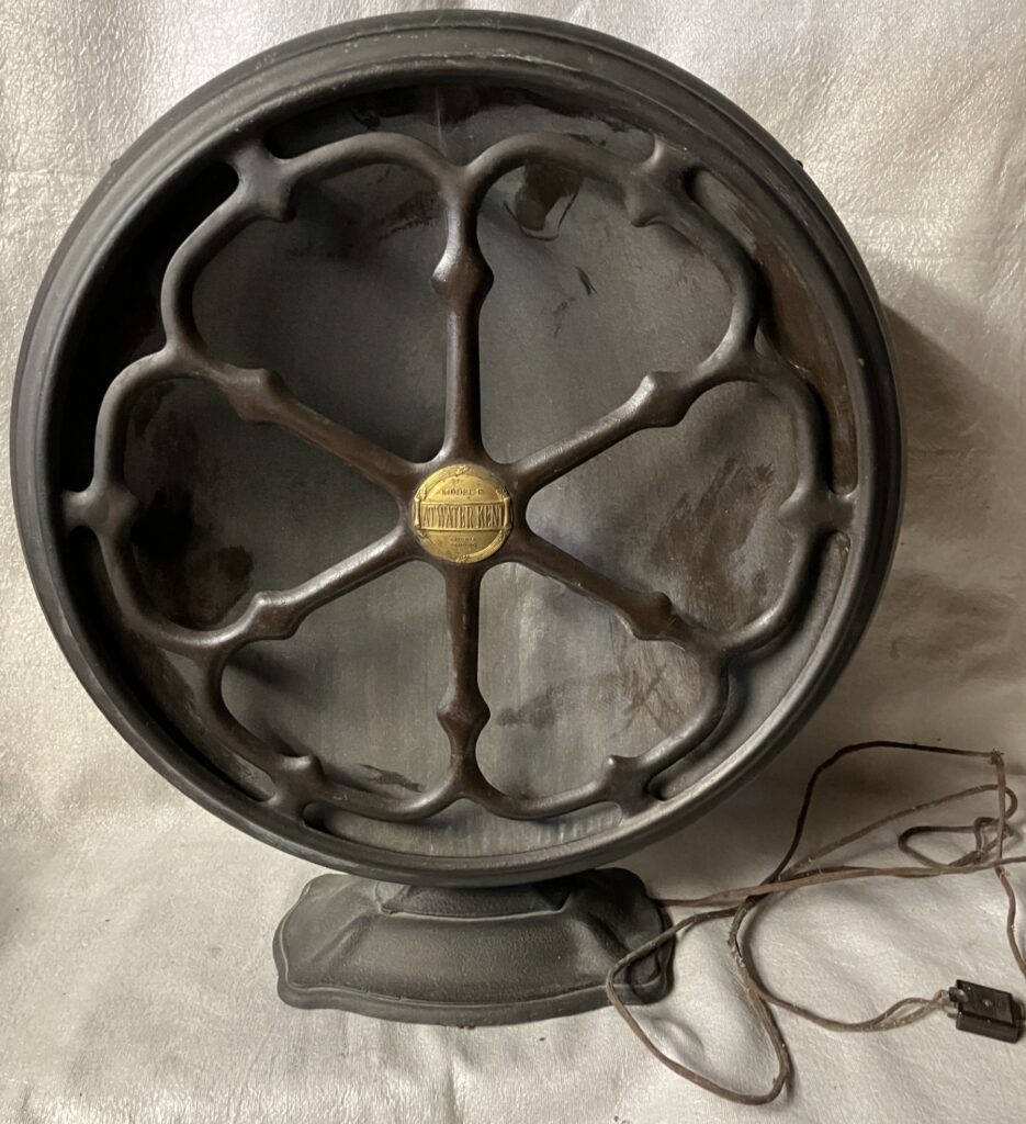 AK E Speaker