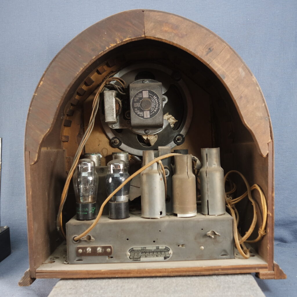 Crosley-Model-168-rear