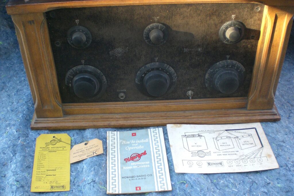 Howard Battery Radio Type A