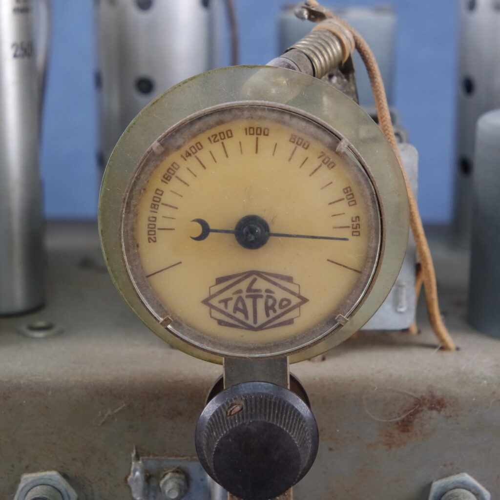 L-Tatro-IOWA-Built-Radio