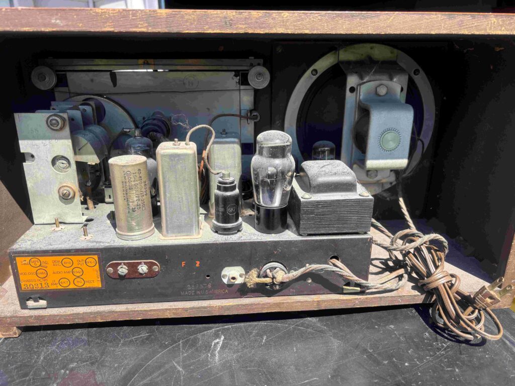 Stromberg-Carlson-420H-rear