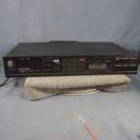 Kenwood-Stereo-Synthesizer-Tuner-KT-528